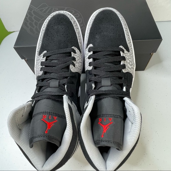 Air Jordan 1 Mid SE Black & Grey Mens Size 10 Basketball Sneakers - Picture 10 of 13